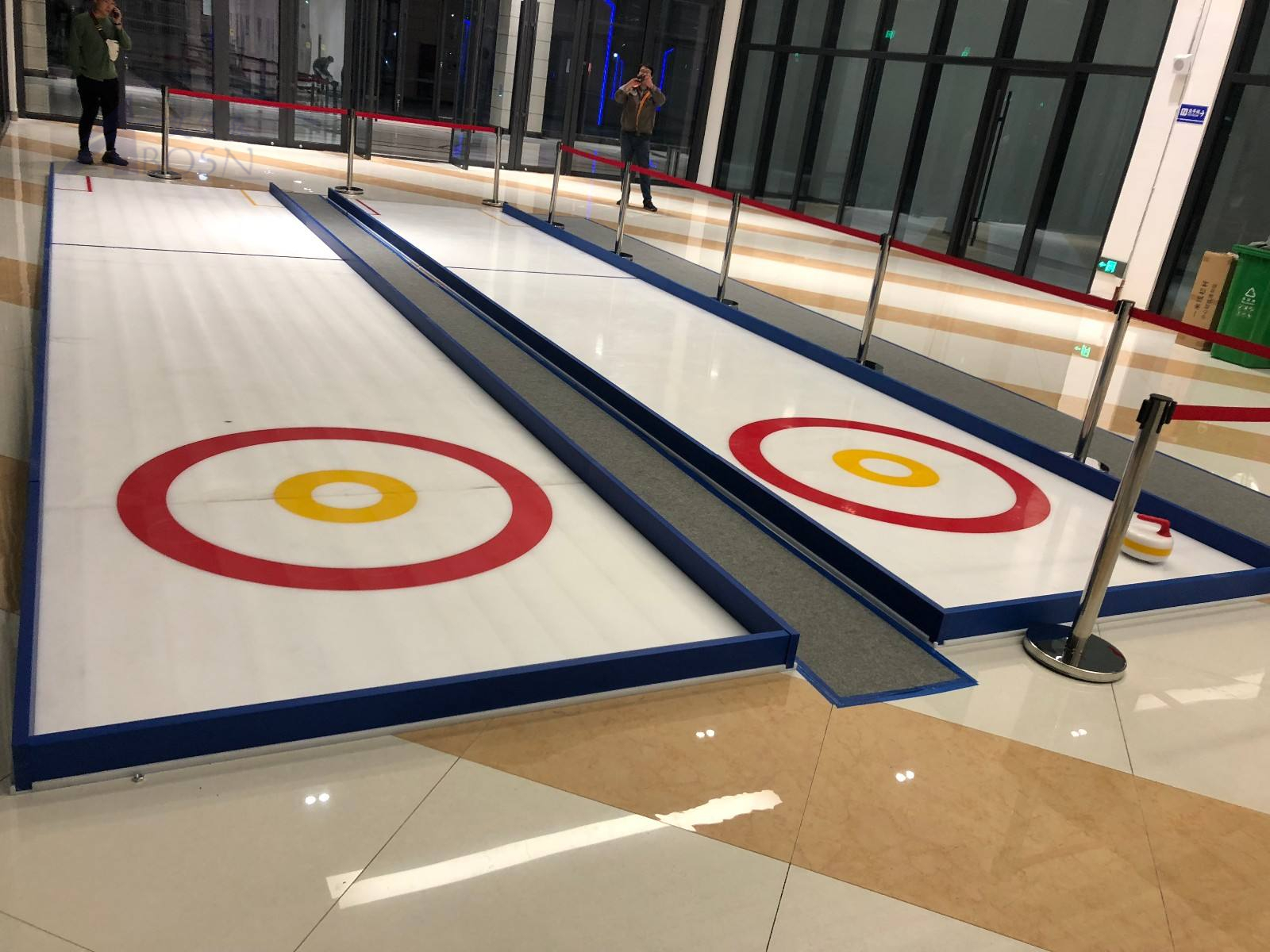 Pistas de patinaje sobre hielo para interiores y exteriores sintéticas flexibles personalizadas